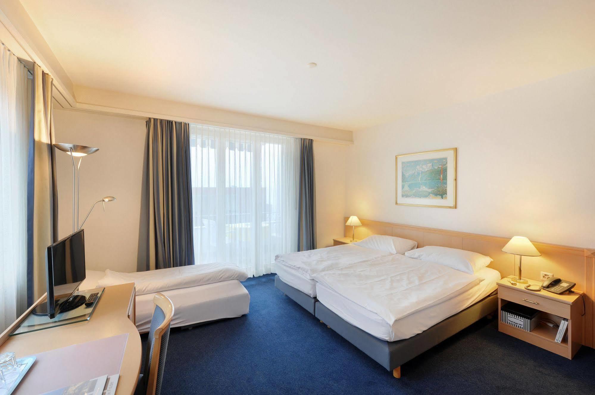 โรงแรมเบลวิว Lucerne ภายนอก รูปภาพ