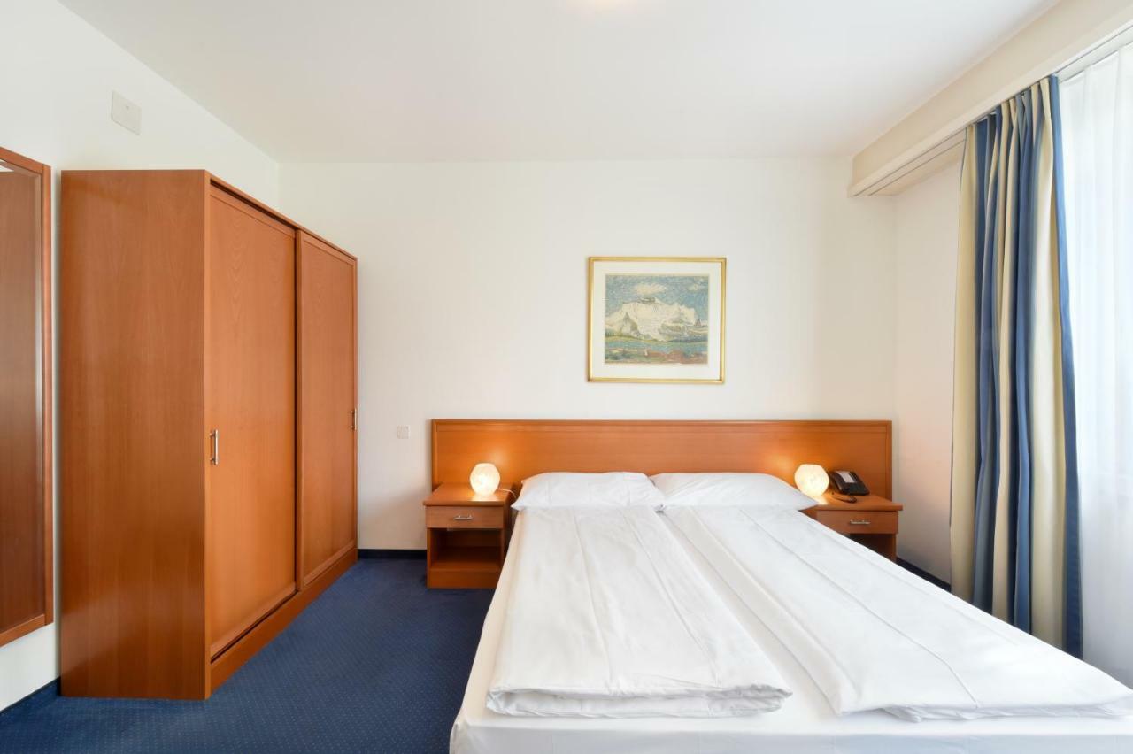 โรงแรมเบลวิว Lucerne ภายนอก รูปภาพ