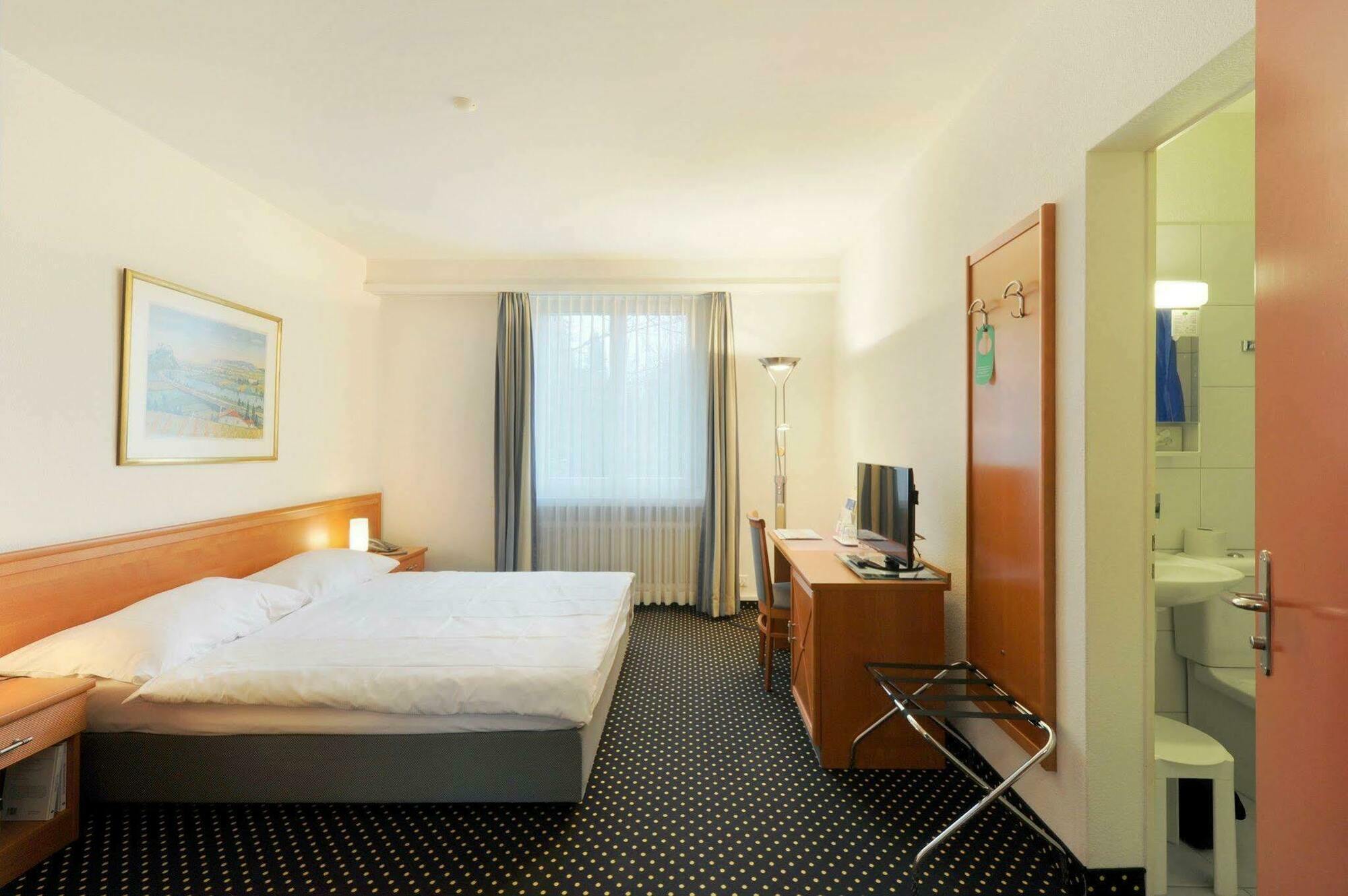 โรงแรมเบลวิว Lucerne ภายนอก รูปภาพ